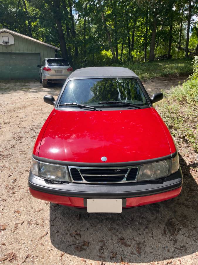 Saab-900-se-turbo-convertible-1996-Red