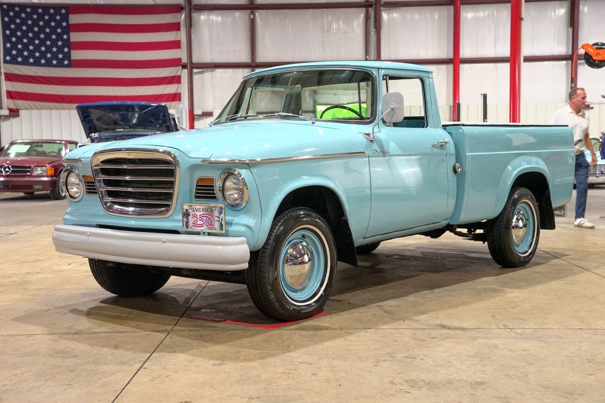 Studebaker-1962-Pickup-Truck-Blue