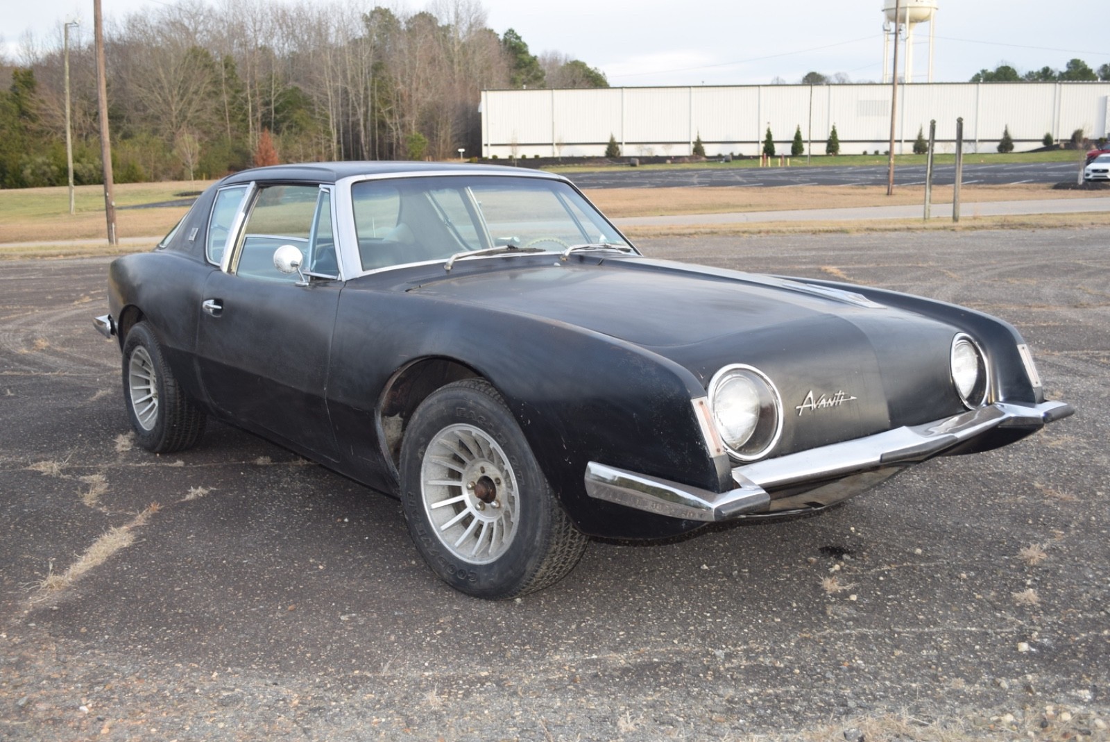 Studebaker Avanti 1963