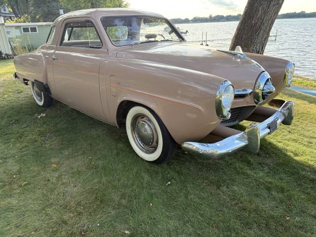 Studebaker-Starlite-1950
