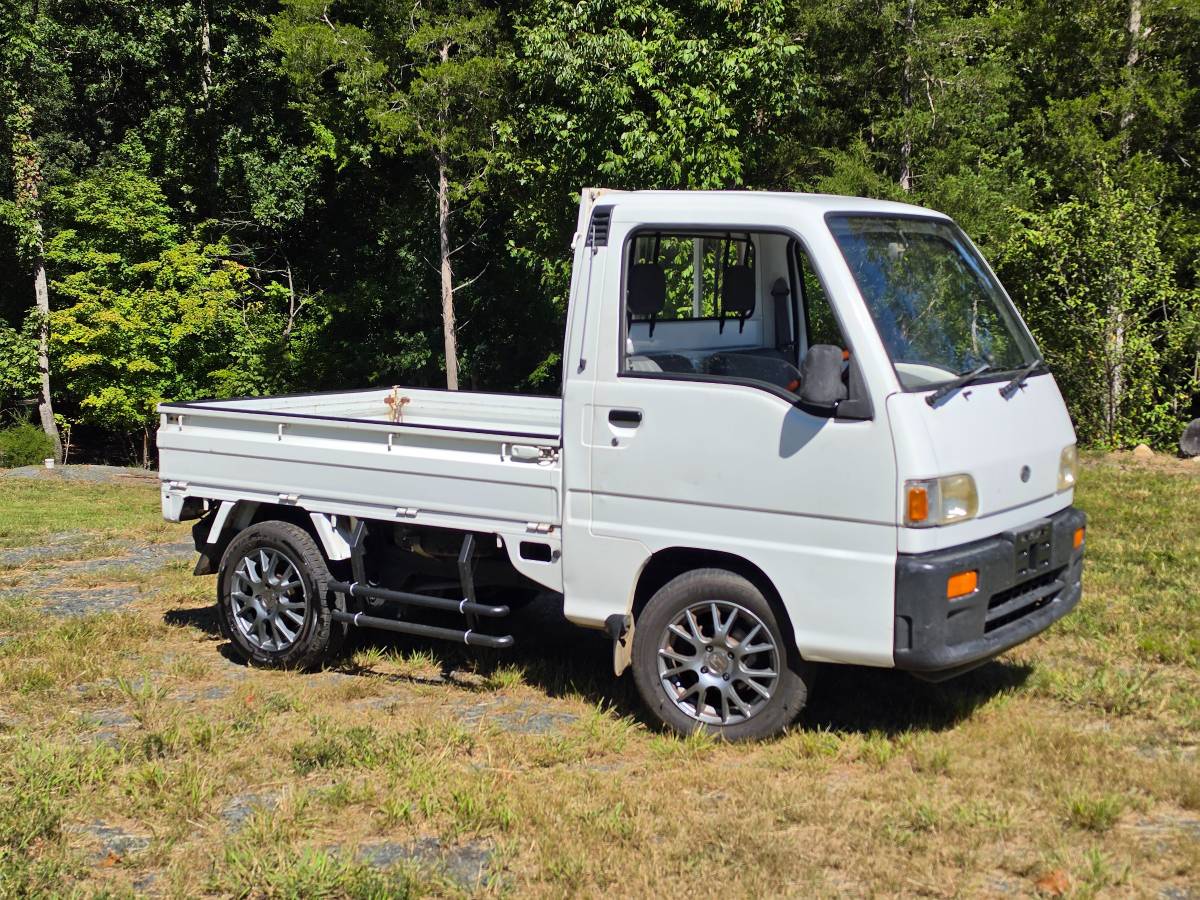 Subaru-Sambar-1995-White