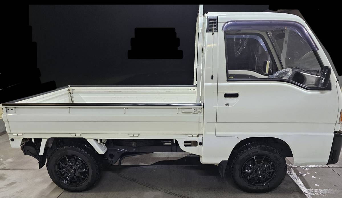 Subaru-Sambar-1995-White