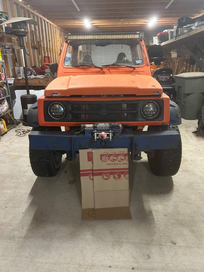 Suzuki-samurai-1988-Orange
