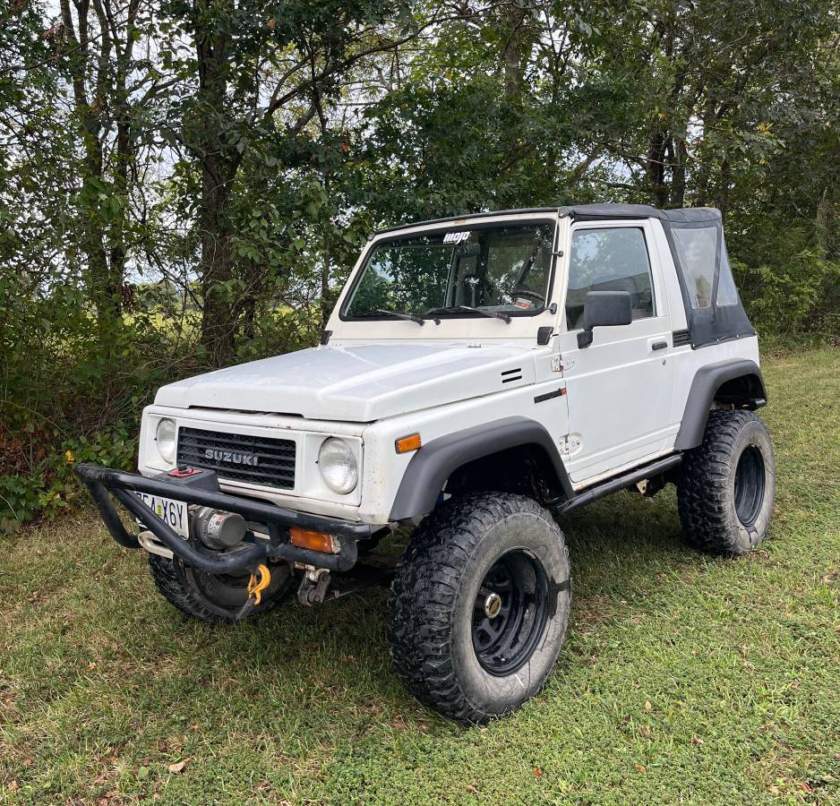 Suzuki-samurai-1991-White