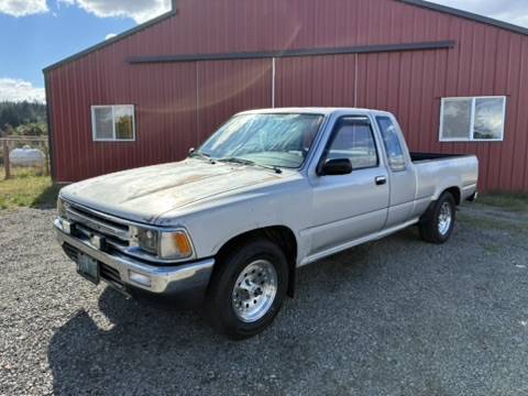 Toyota-2wd-pickup-1990-Silver