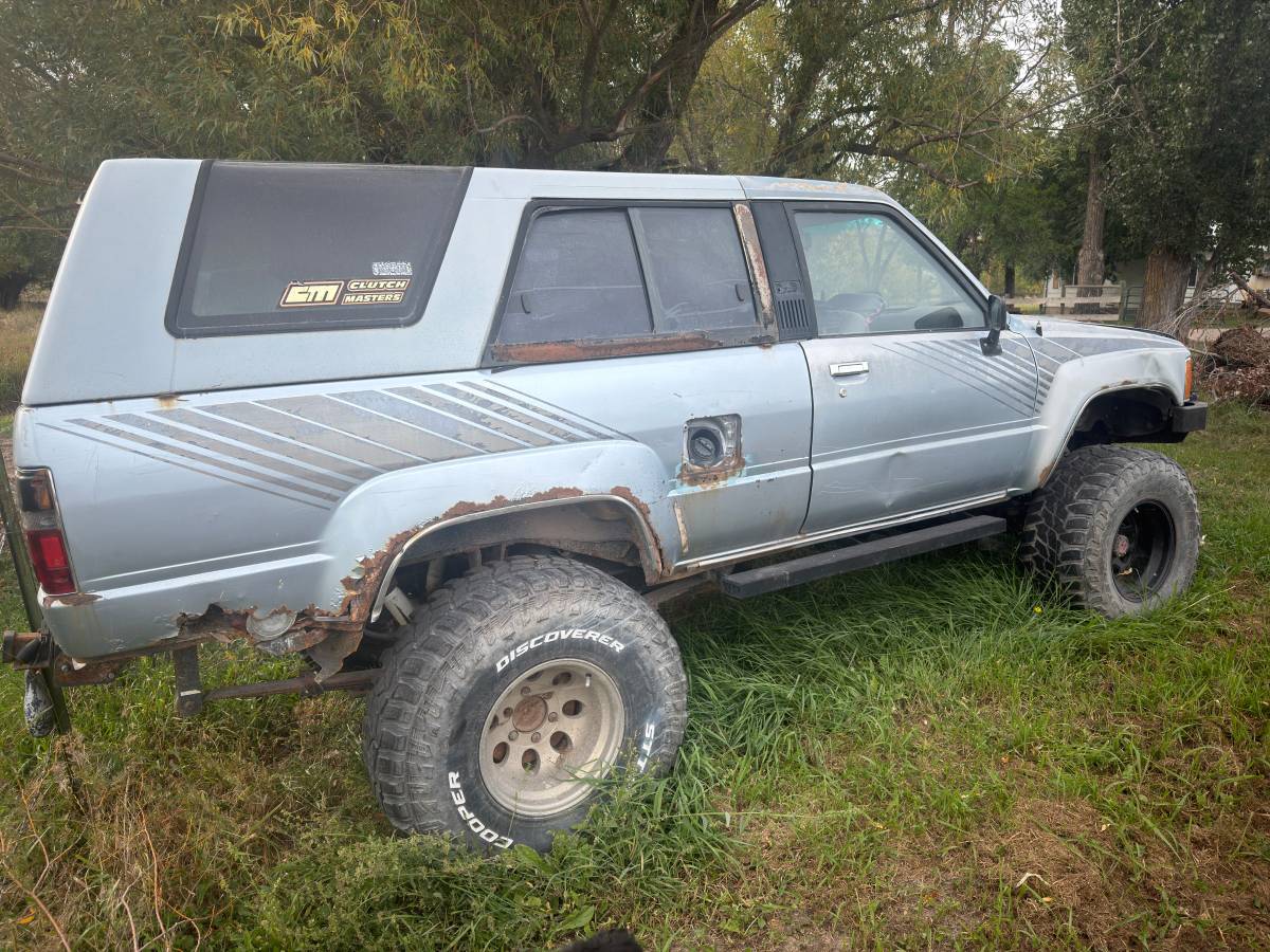 Toyota-4runner-1980-Blue