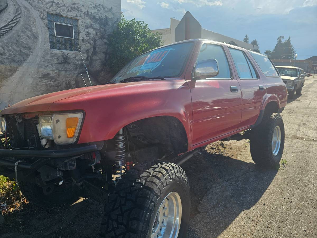 Toyota-4runner-1990-Red