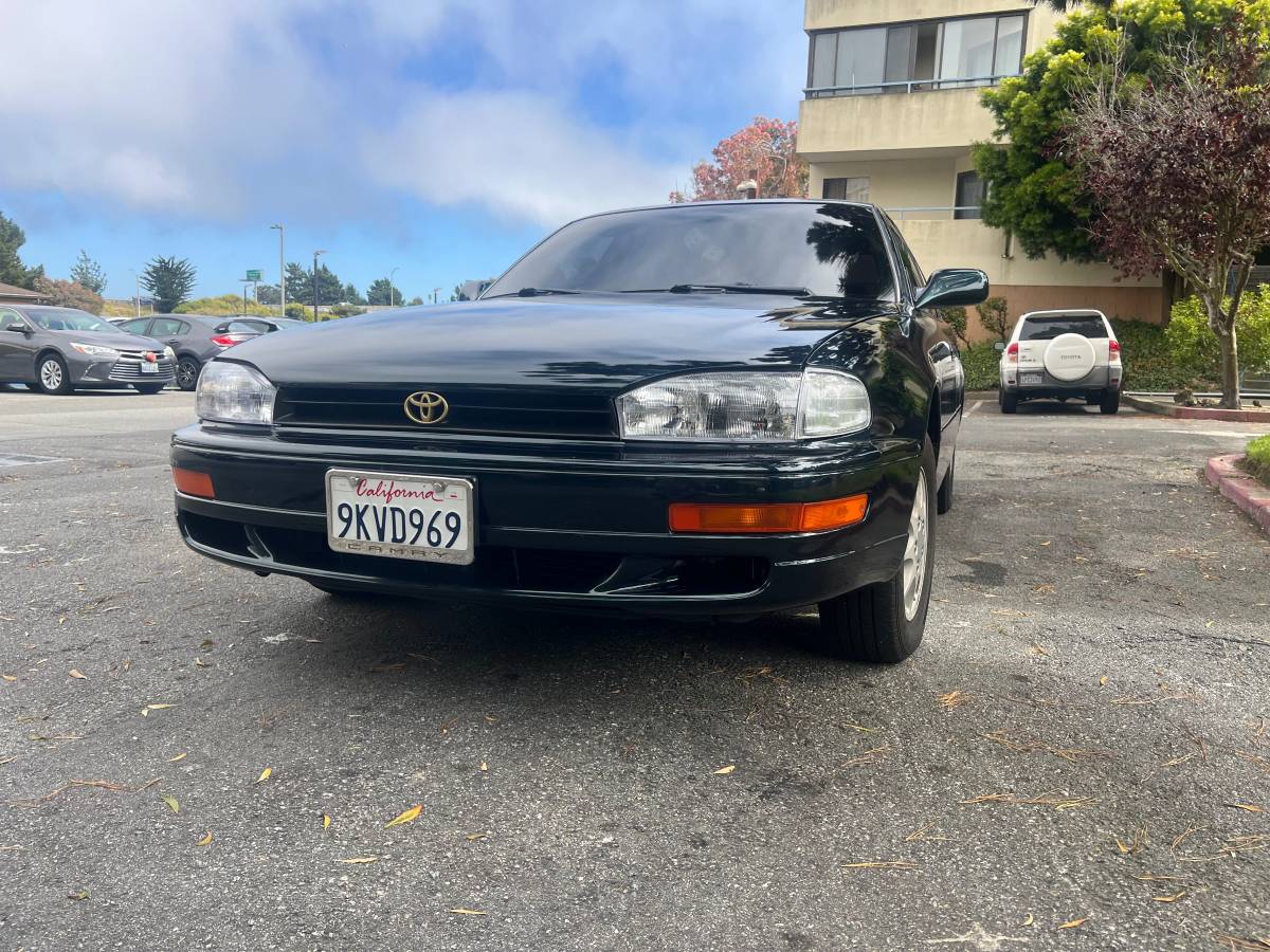 Toyota-Camry-1992