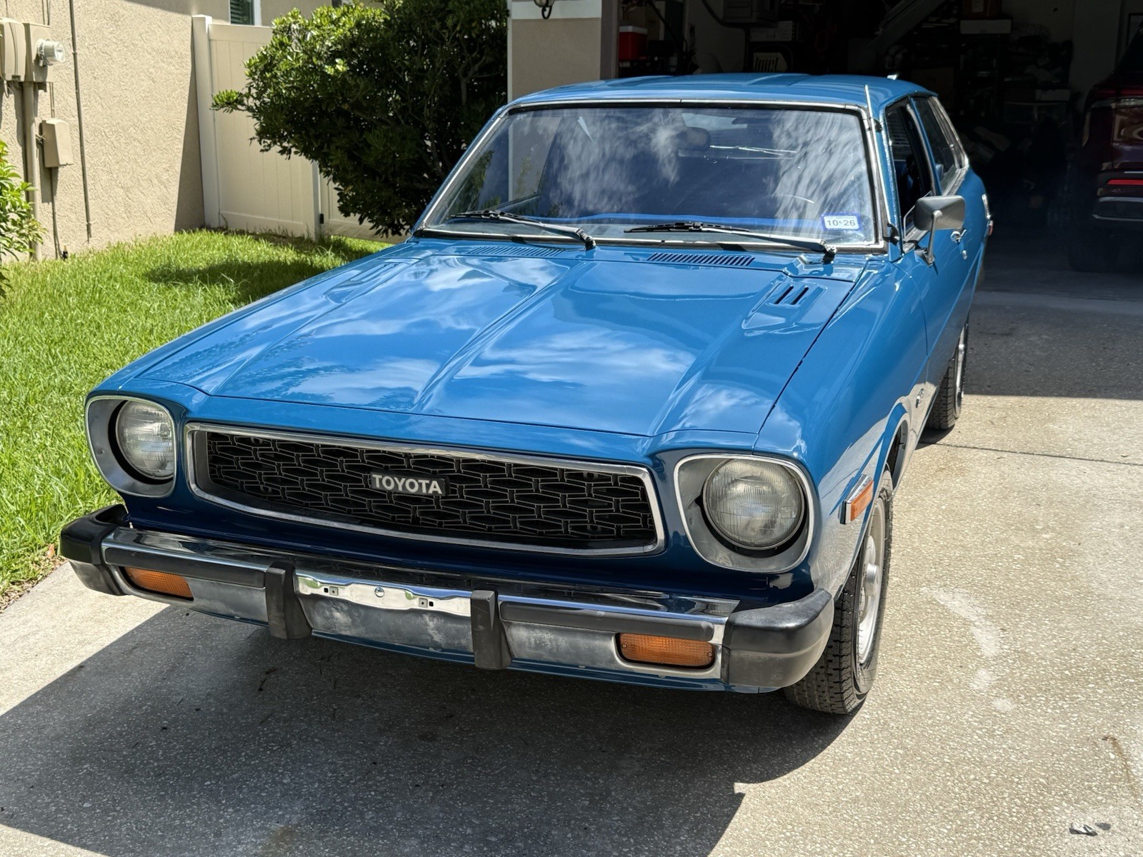Toyota-Corolla-1979-Wagon-Blue