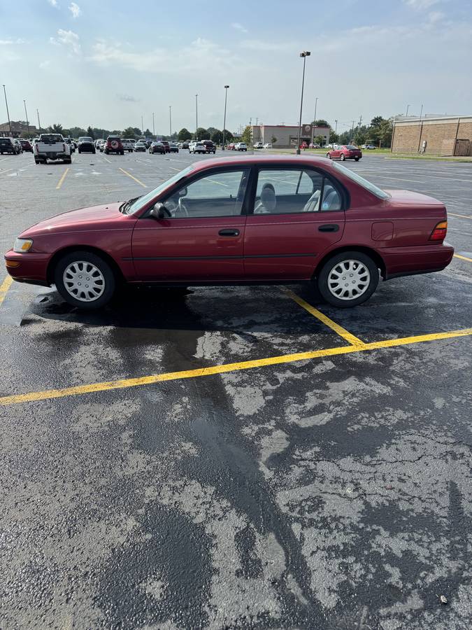 Toyota-Corolla-1995-Red