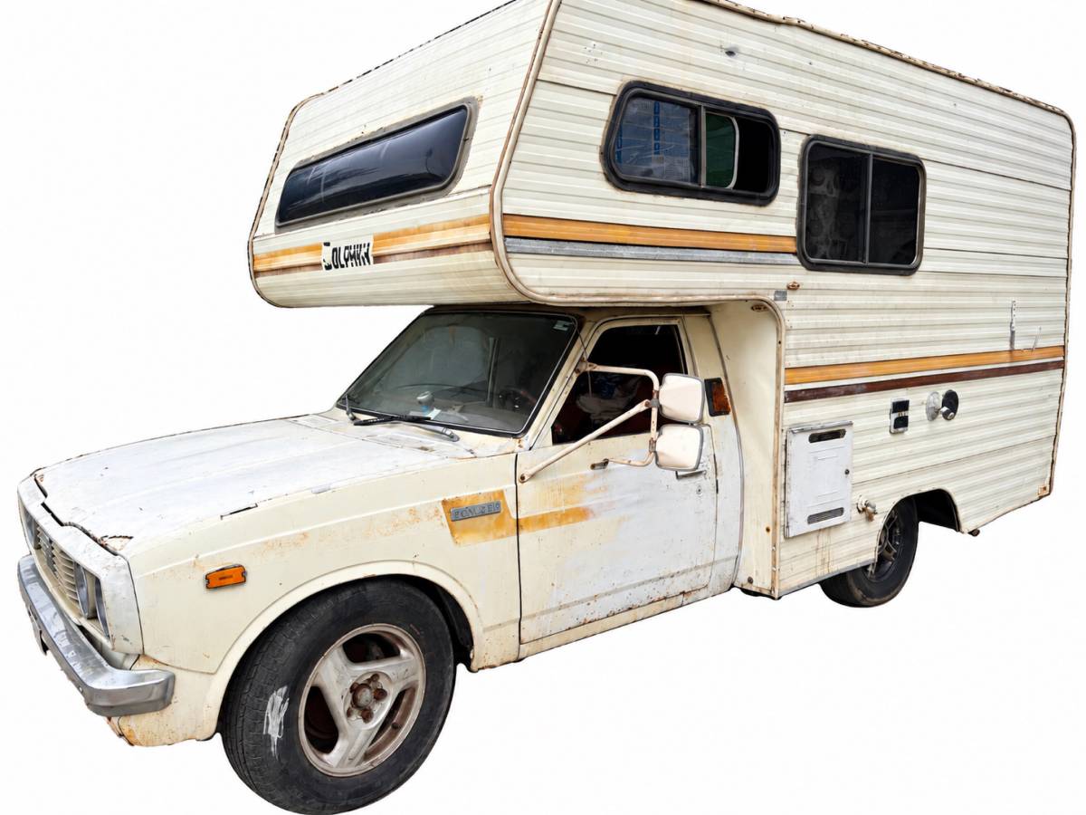 Toyota-Dolphin-1976-White