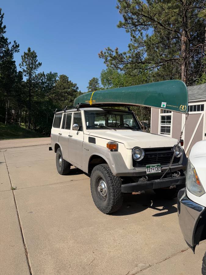 Toyota-Fj55-landcruiser-1976-Gray