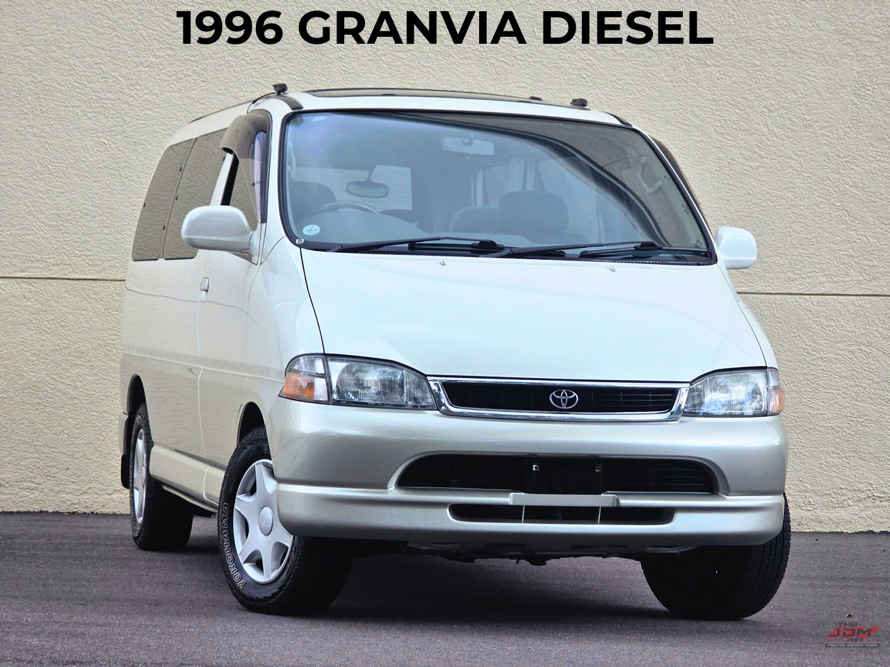 Toyota-Granvia-1996-Van-Tan