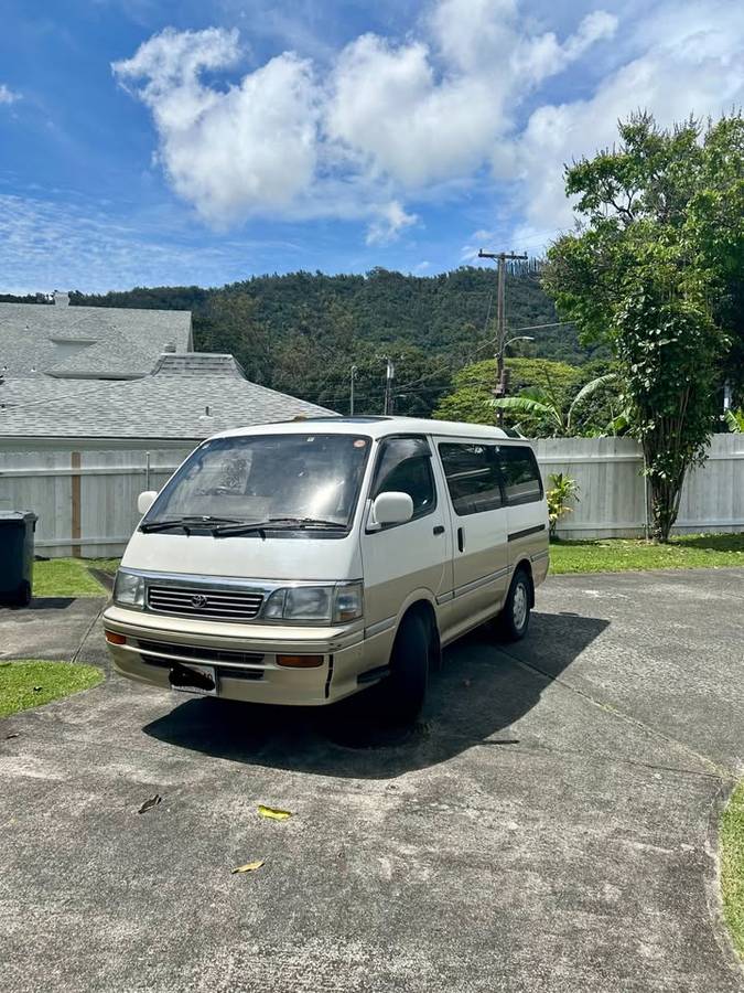 Toyota-Hiace-1993