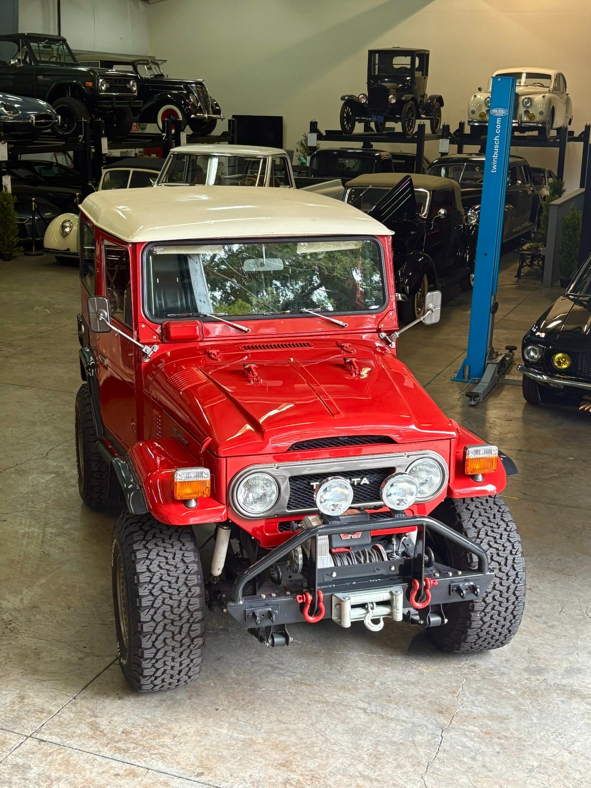 Toyota Land Cruiser 1975