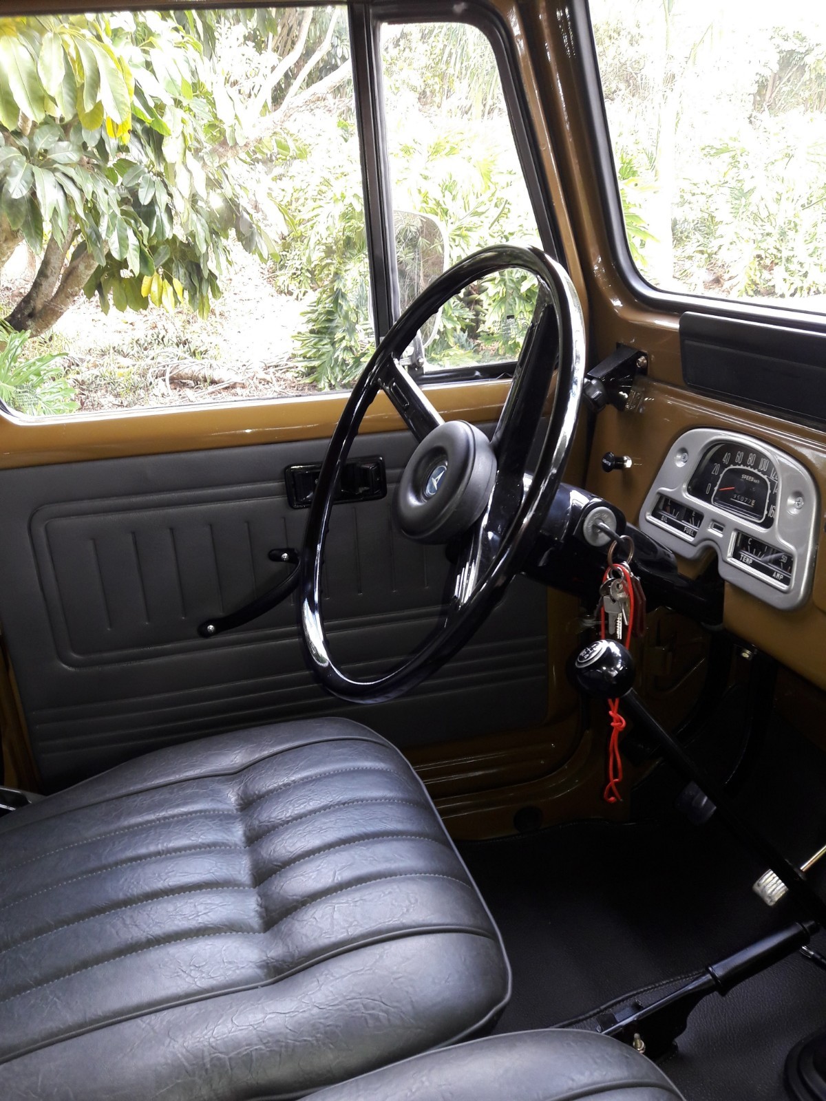 Toyota-Land-Cruiser-1979
