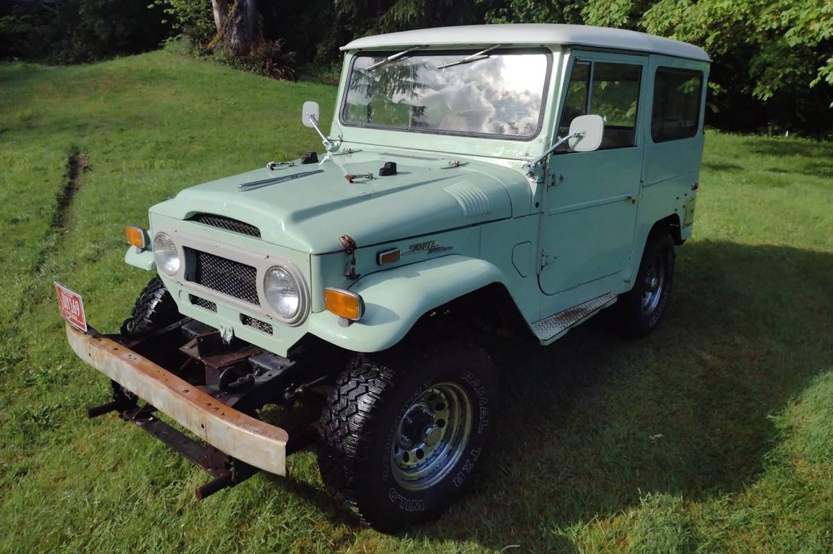 Toyota-Land-cruiser-1971-Green