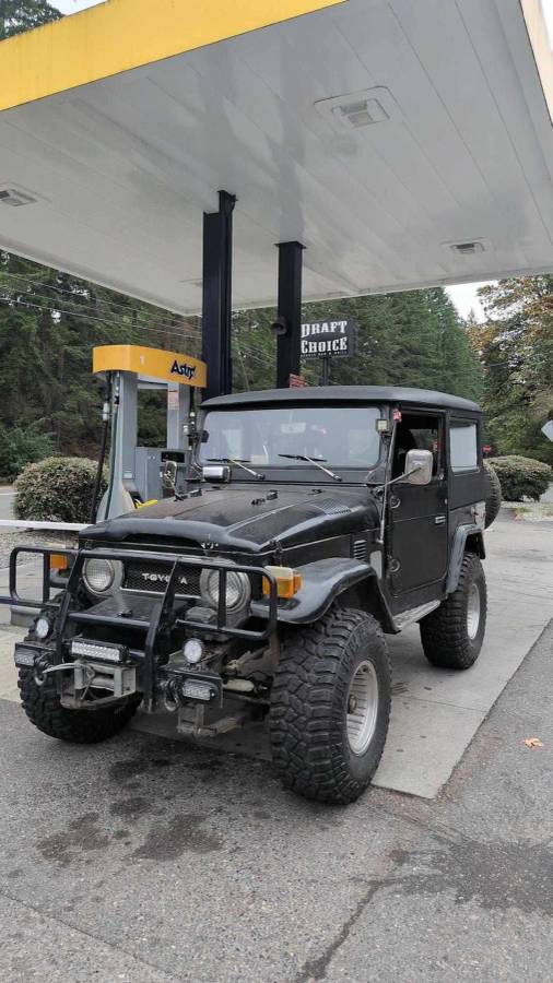 Toyota-Land-cruiser-1977