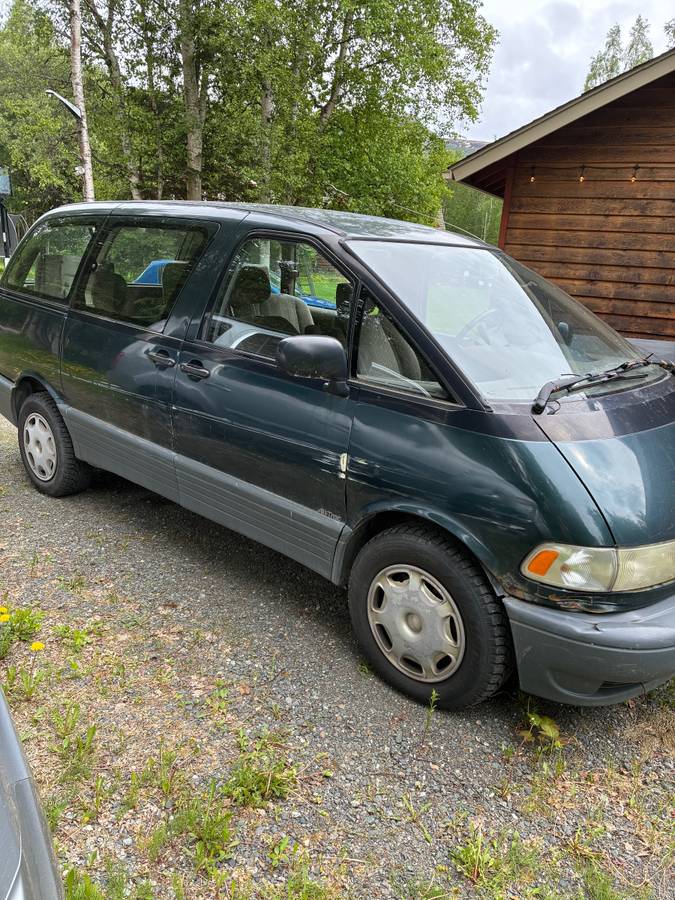 Toyota-Previa-1995