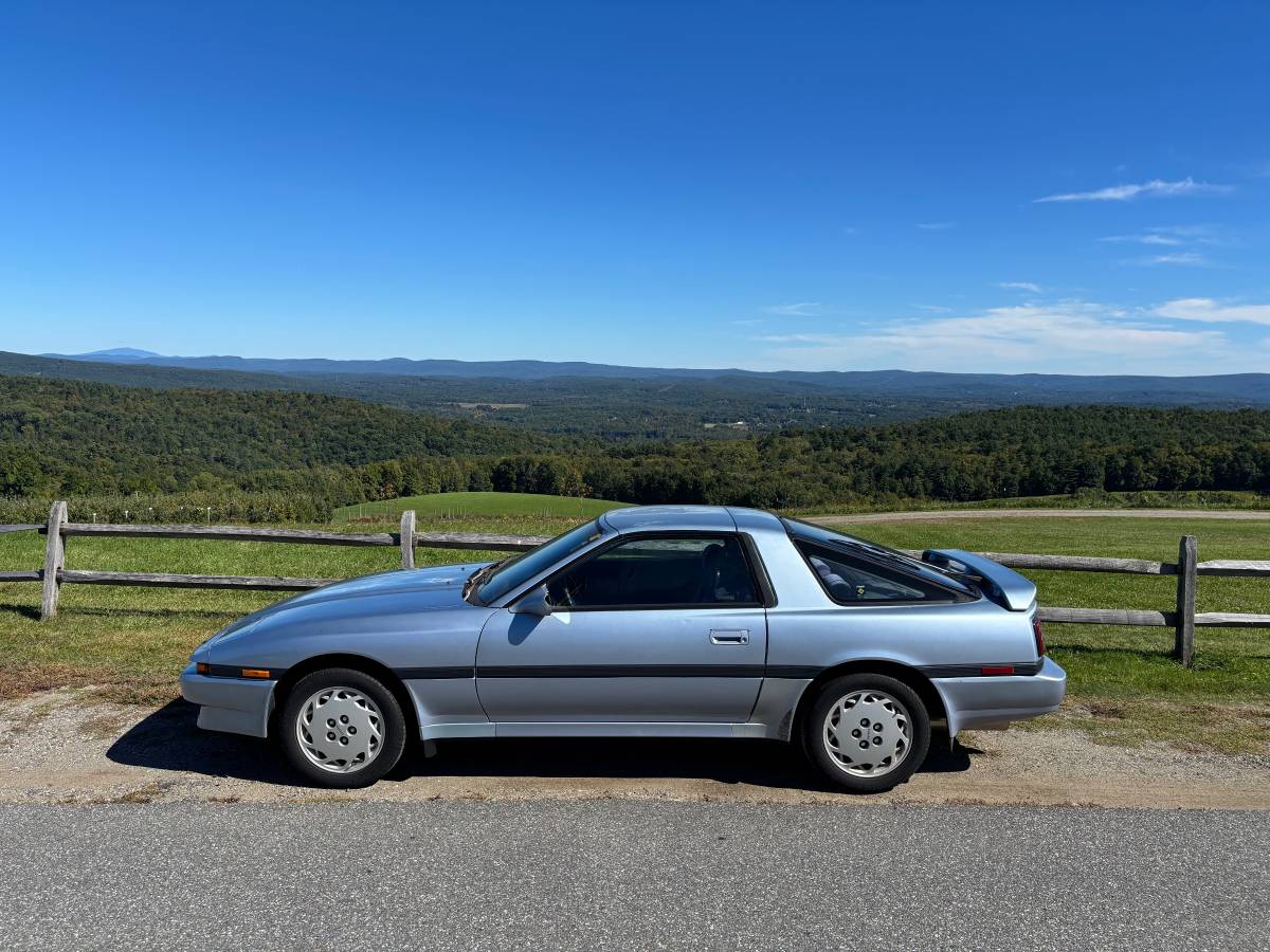 Toyota-Supra-1988-Blue