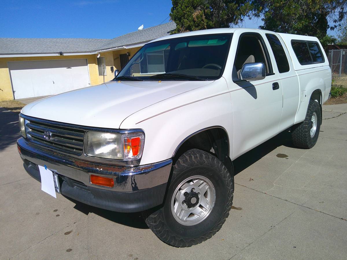 Toyota-T100-1996-White