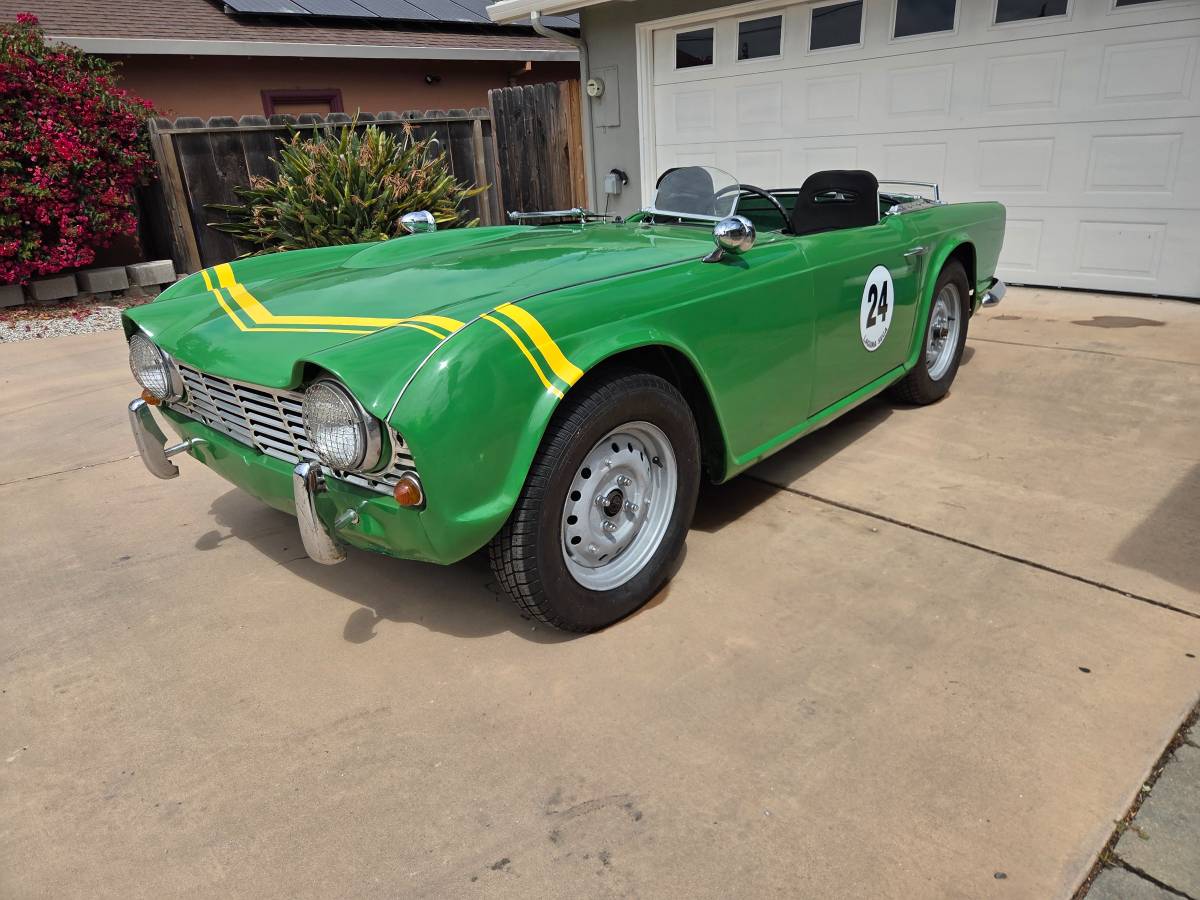 Tr4-1962-Green