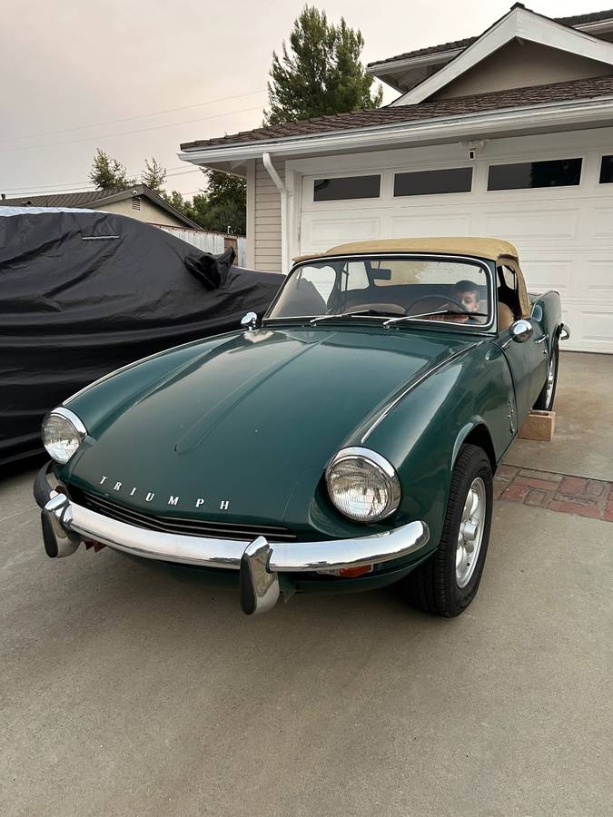 Triumph-Spitfire-1968