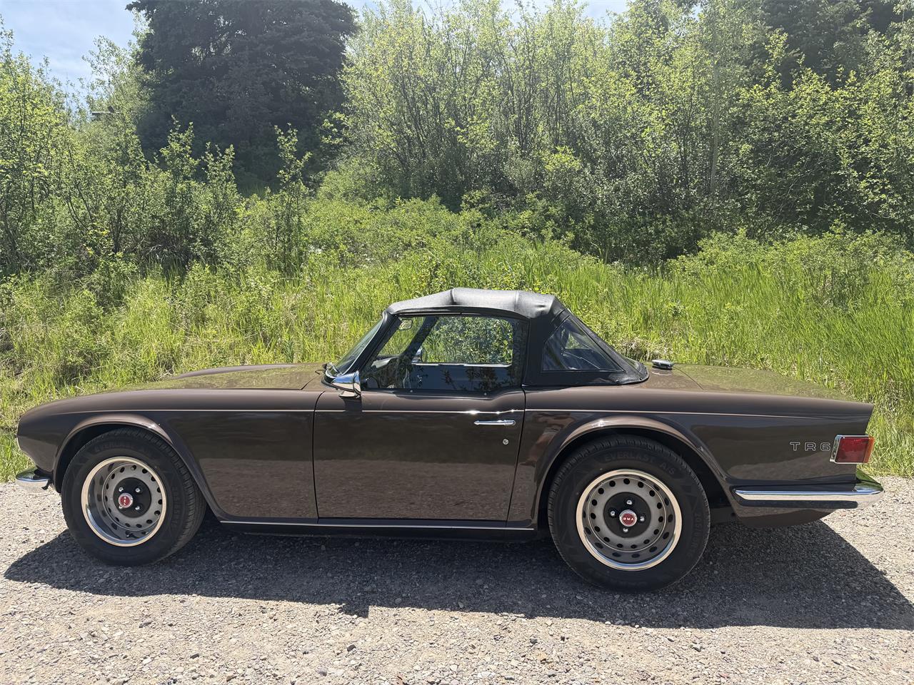 Triumph-Tr6-1971-Senia-brown-original-Black
