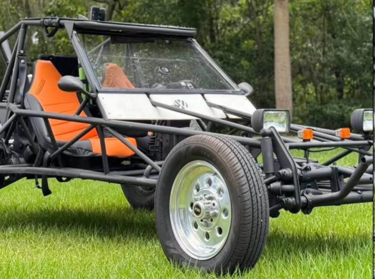 Volkswagen-1991-Black