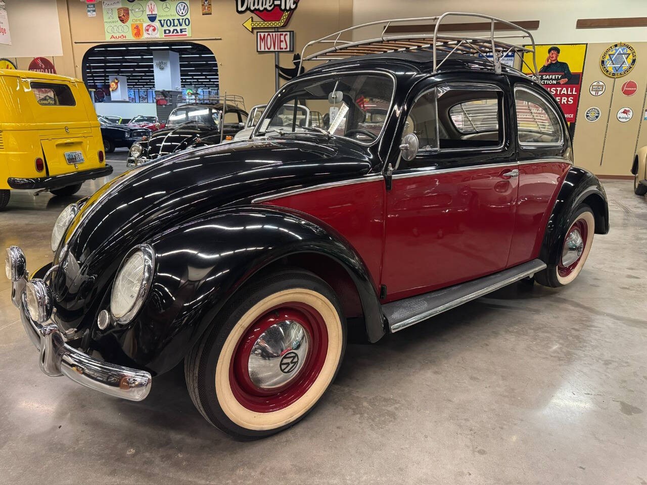 Volkswagen-Beetle-1952-Hatchback-Black