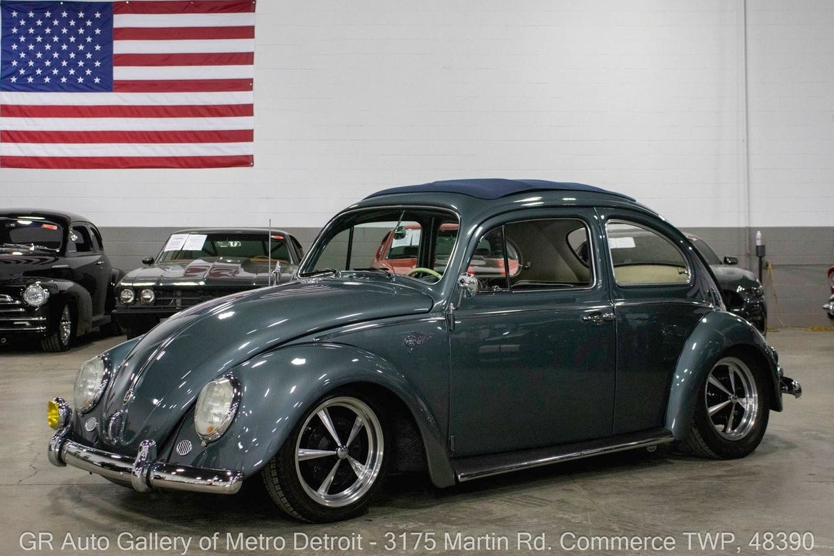 Volkswagen-Beetle-1961-Blue