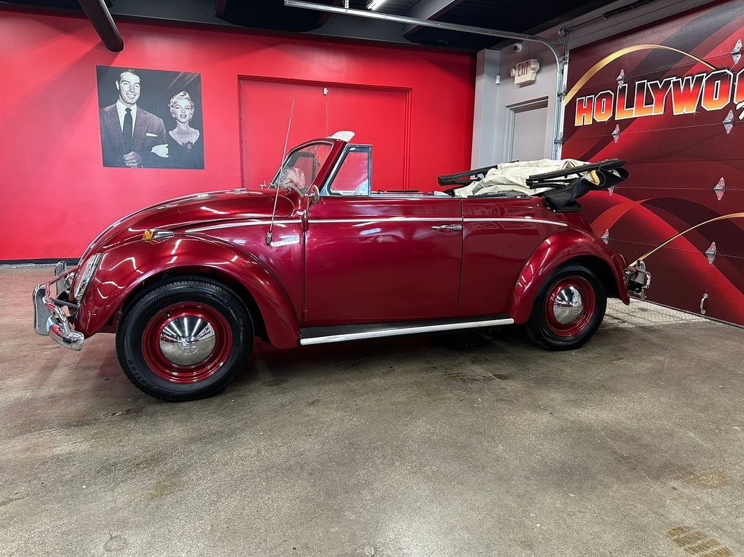 Volkswagen-Beetle-1964-Convertible-Black