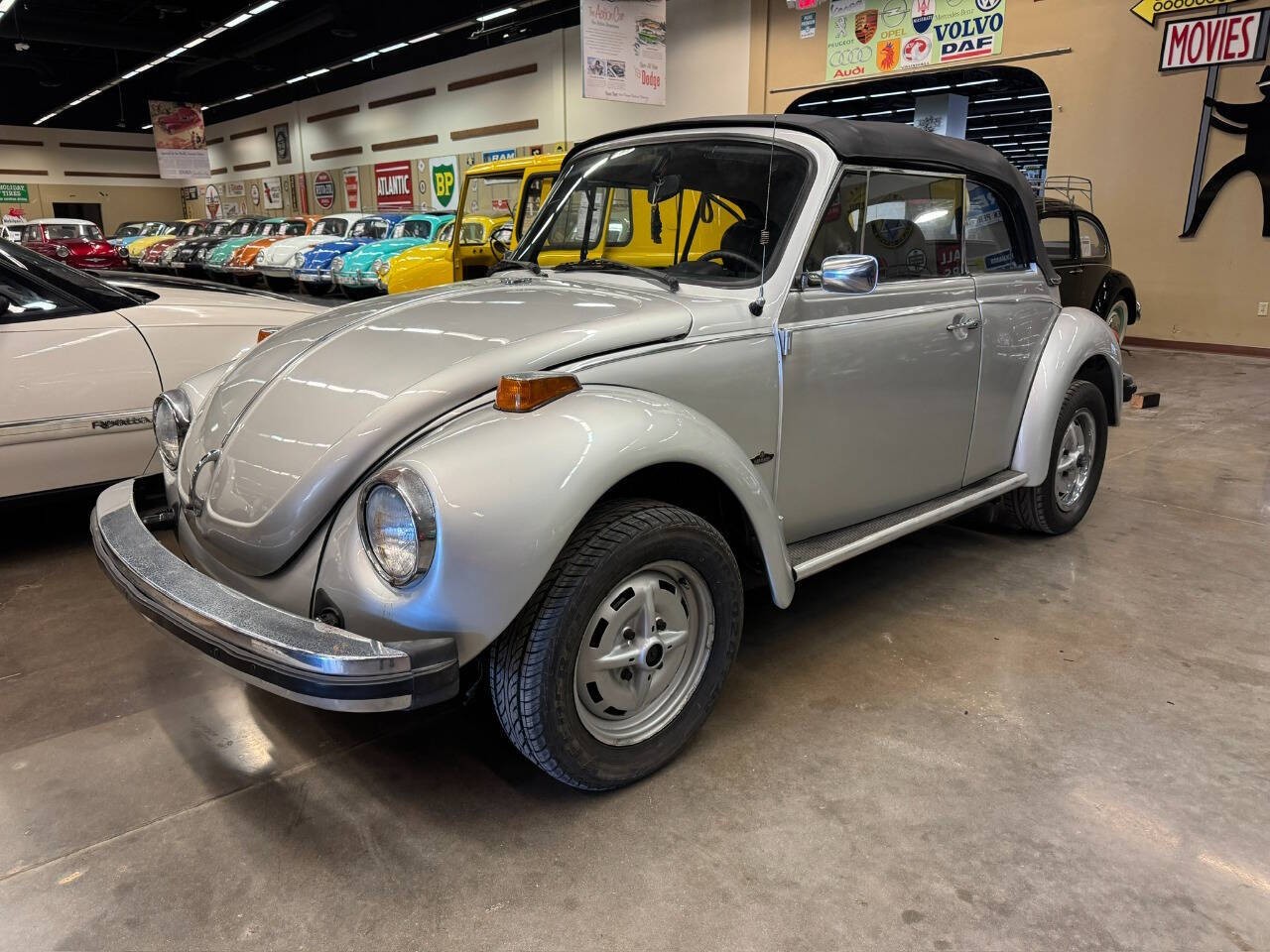 Volkswagen-Beetle-Convertible-1974-Convertible-Black