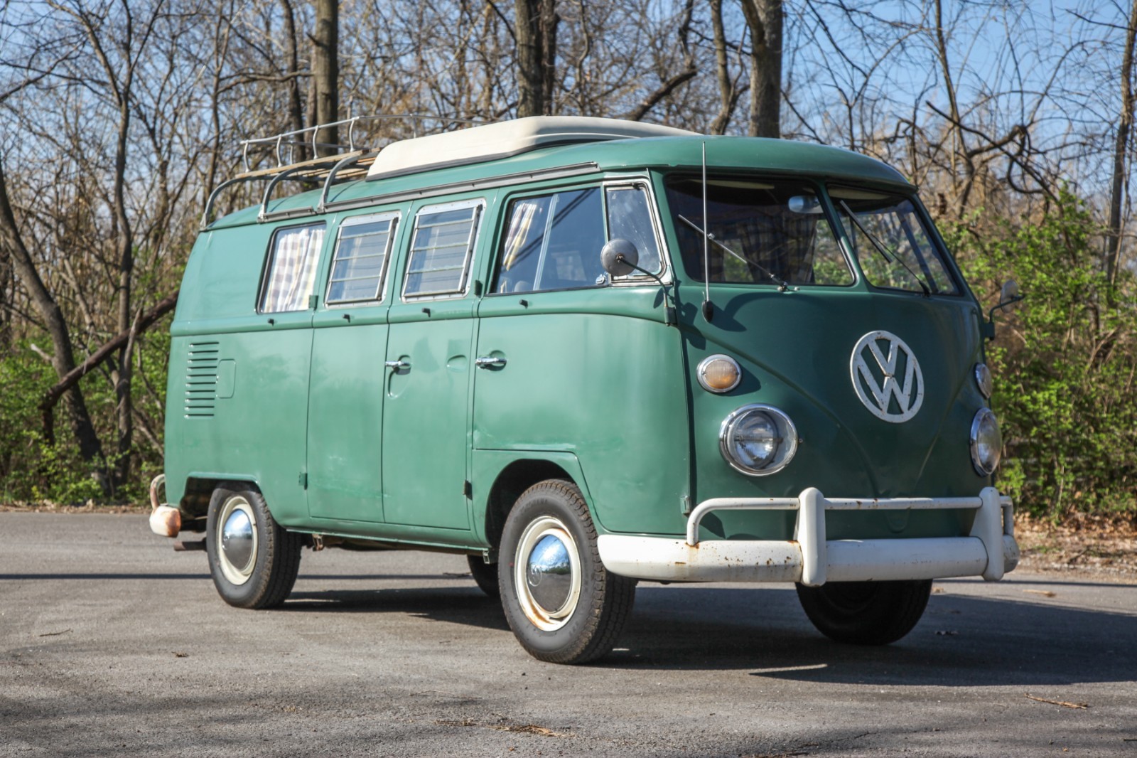 Volkswagen-BusVanagon-1967-Van-Camper