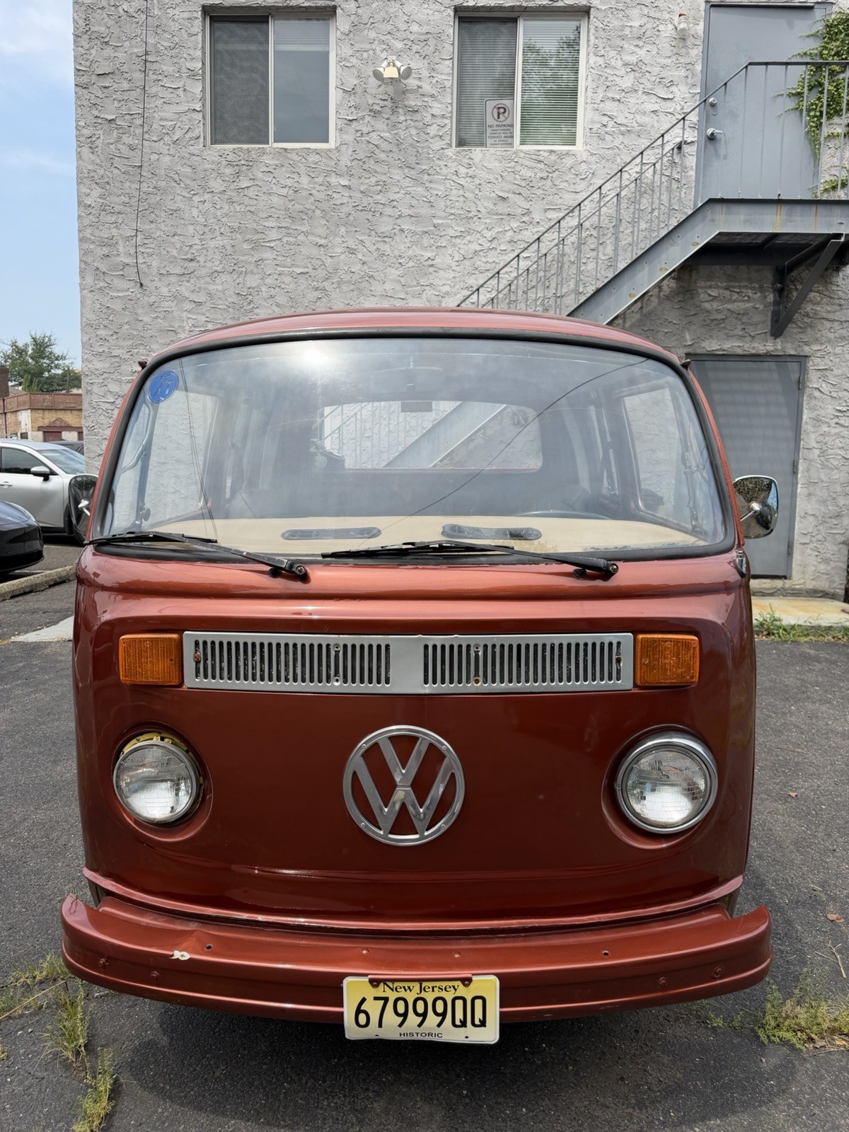 Volkswagen-BusVanagon-1974-Double-Cab-Pickup-Black