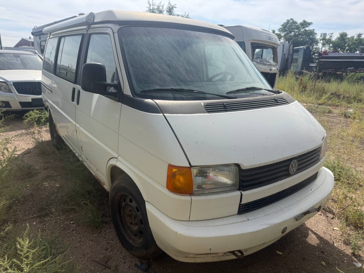 Volkswagen-Eurovan-1993-White