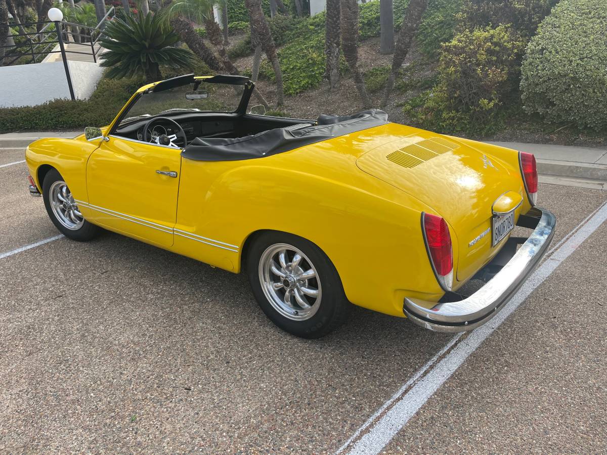 Volkswagen-Karmann-ghia-1974