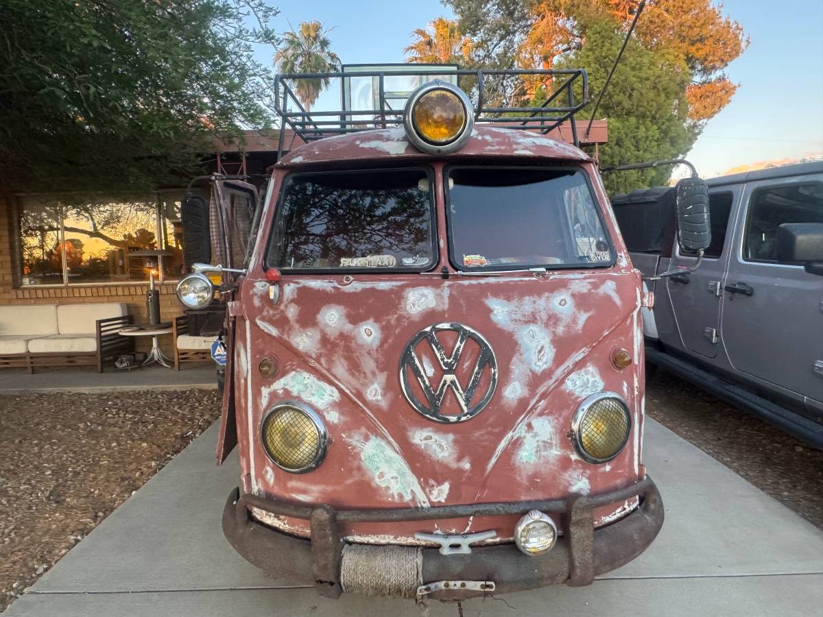 Volkswagen-Transporter-van-1956-Red