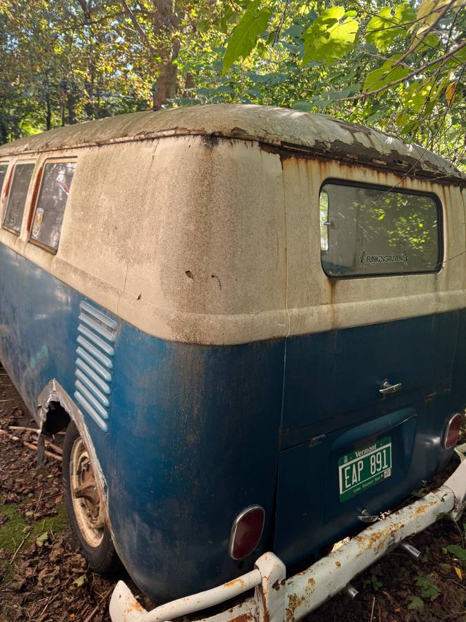 Volkswagen-Transporter-van-1959-Green