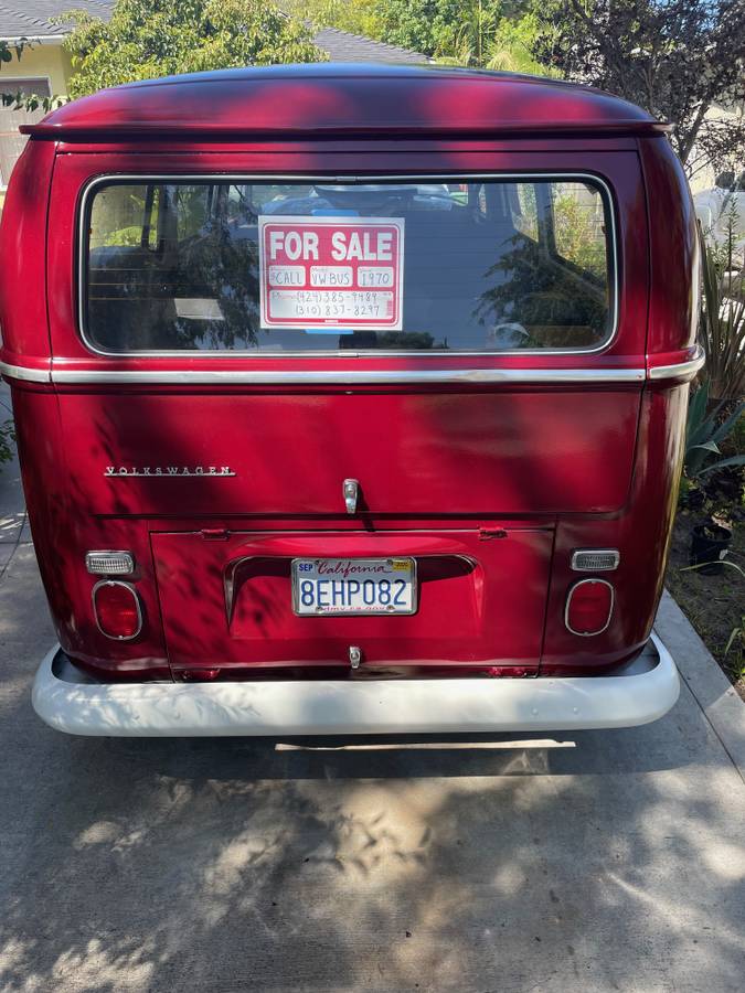 Volkswagen-Transporter-van-1970-Red