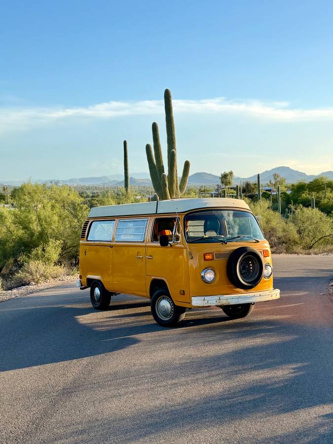 Volkswagen-Transporter-van-1977