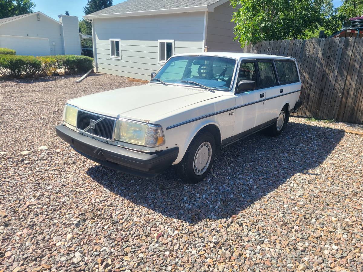 Volvo-245-1990