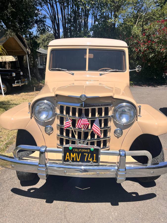 Willys-Station-wagon-1950-custom
