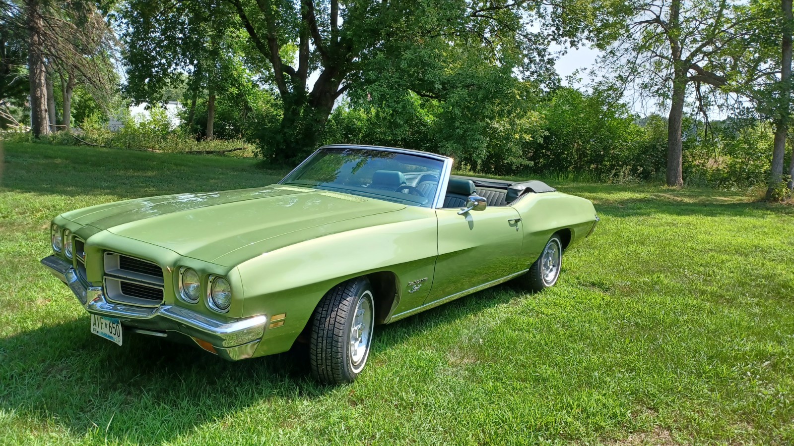 1972-Pontiac-LeMans-convertible-1972-Convertible-Green