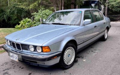 BMW 7-Series 1990