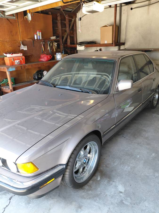 Bmw-735i-1988-Brown