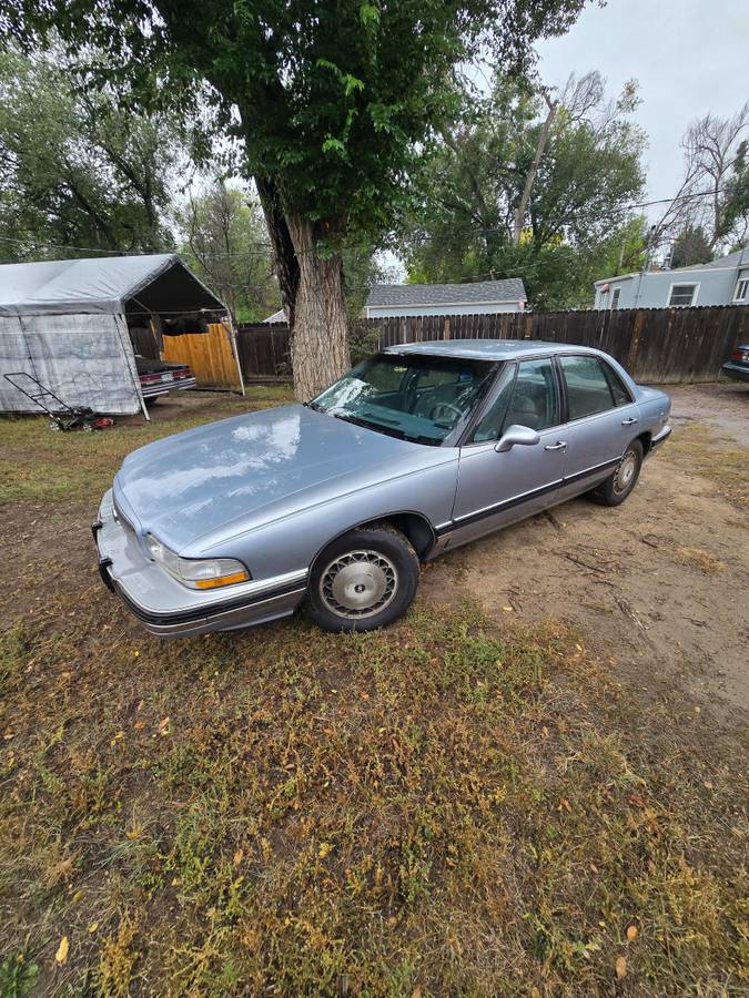 Buick-Lesabre-1995-Silver