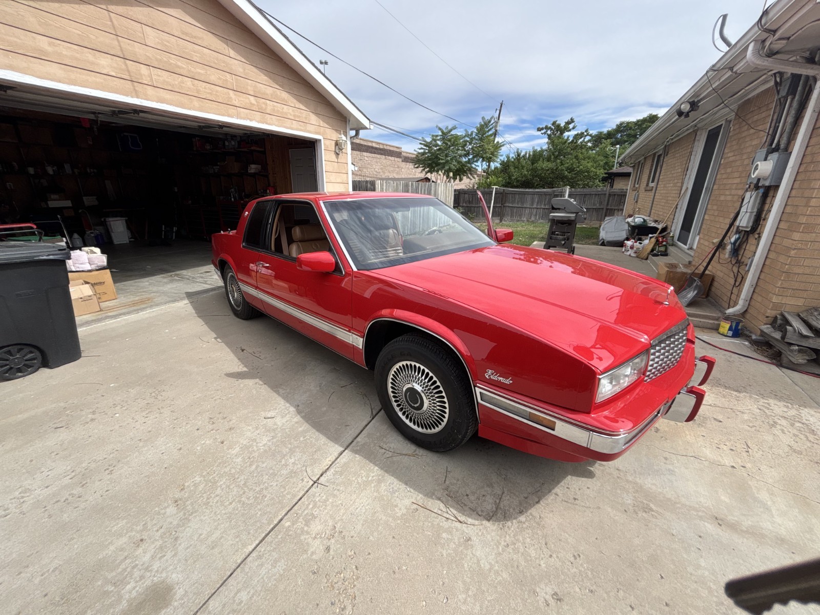 Cadillac-Eldorado-1989-Coupe-Tan