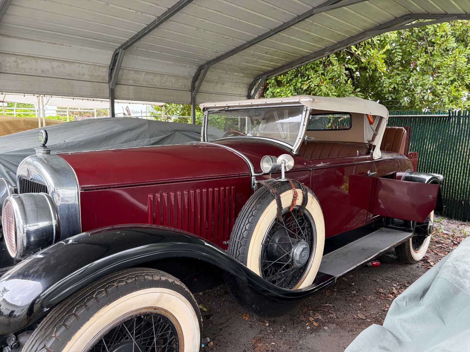 Cadillac-Series-314-1926-Roadster-Burgundy