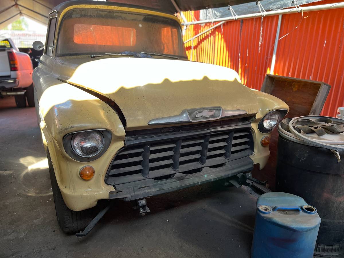 Chevrolet-3800-pickup-truck-1956-Yellow